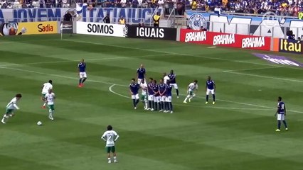 Camilo já calou Mineirão com belo gol de falta