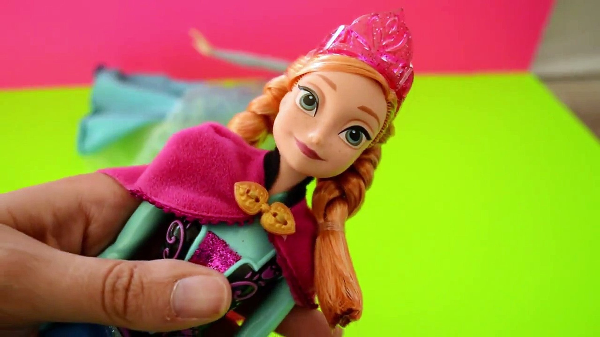 toy videos Frozen toy videos Princess Anna and Elsa of Arendelle dolls  unboxing - Dailymotion Video