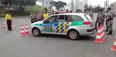 car  amazing (Amazon songs & clips)