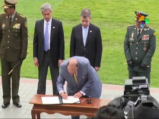 Colombian Authorities Sign ‘Special Jurisdiction for Peace’