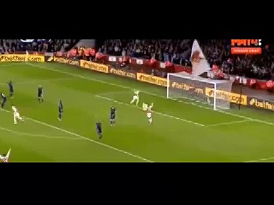 1st half highlights  - Arsenal 2 - 0 Manchester City - 21_12_2015 -