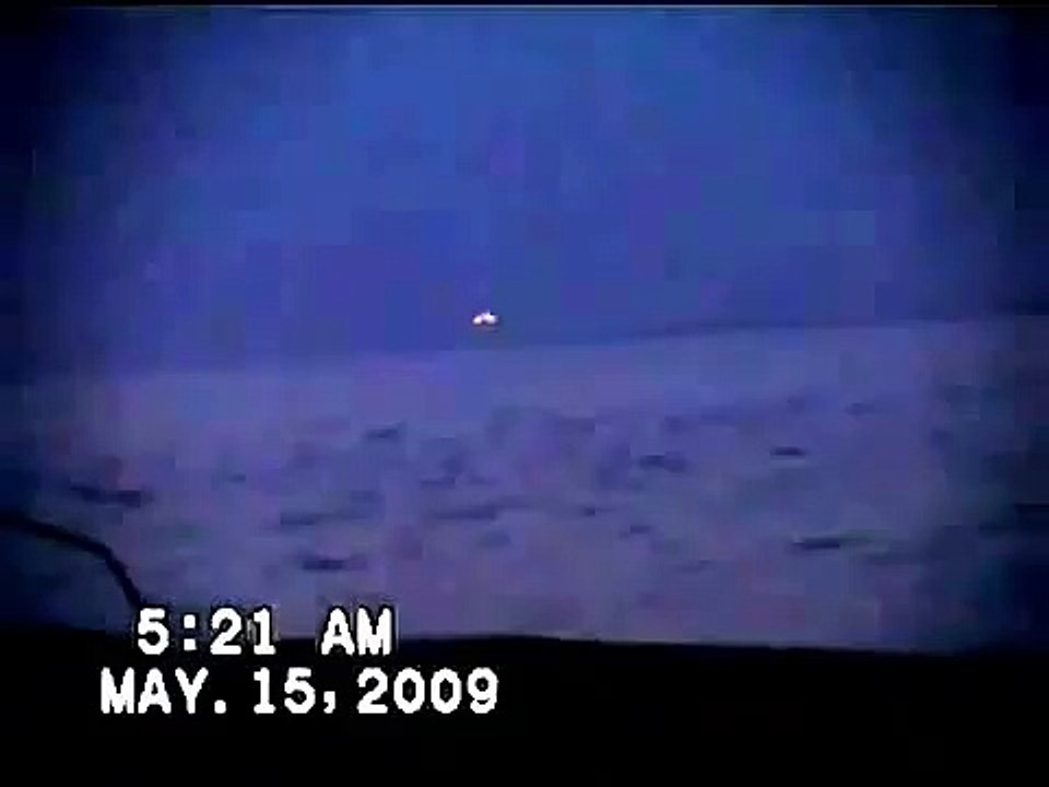 Turkey UFO  Aliens Caught on Tape Real Footage  Clearest UFO Footage Ever Alien Occupants Visible