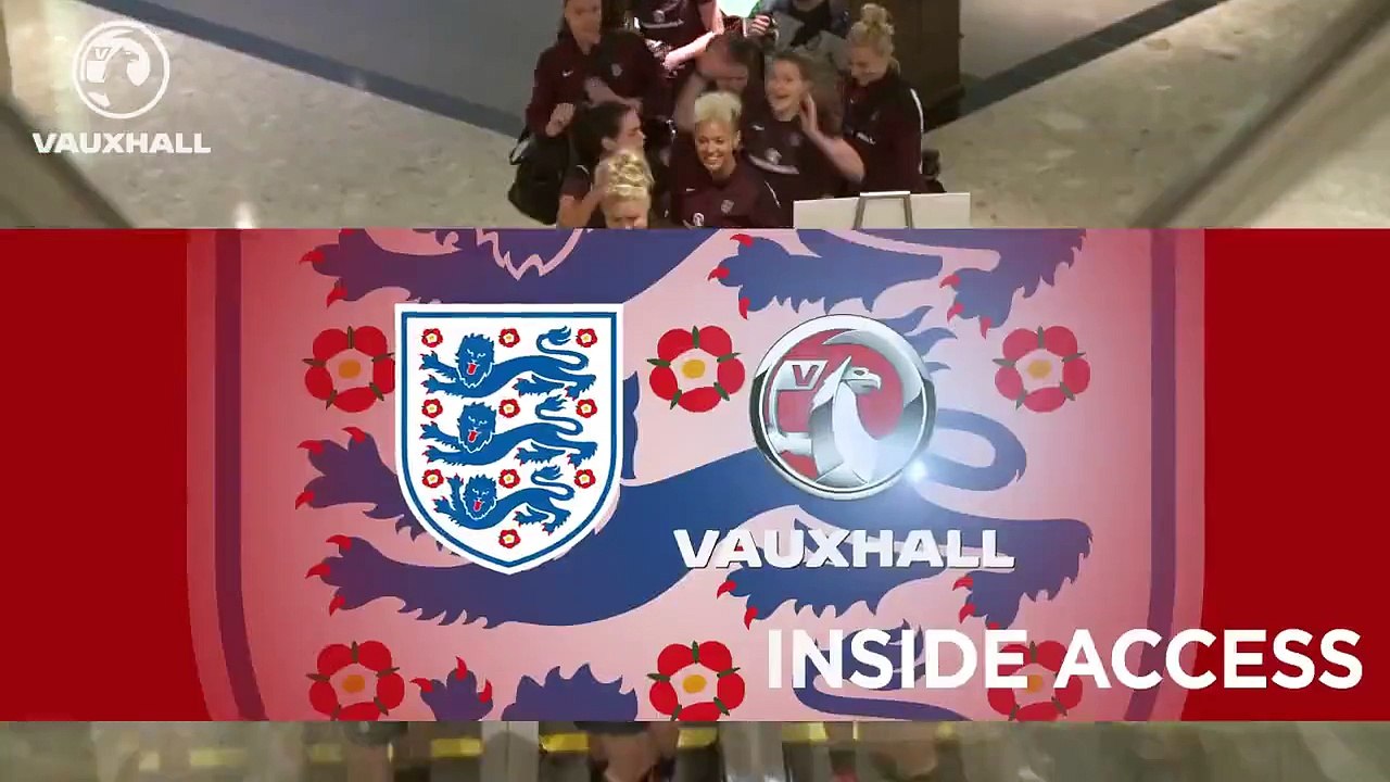 İngiliz Kadın Milli Takımdan Yaya/kolo Toure Şarkısı