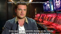 The Hunger Games Mockingjay - Part 1 - Josh Hutcherson Interview (2014) Subtitulado Español