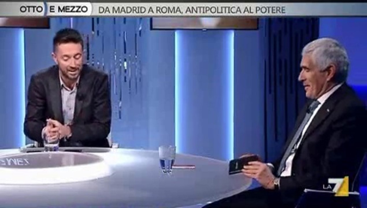 Scanzi vs Casini (Udc): “Coerente? Lei ha cambiato più casacche di Ibrahimovic”.