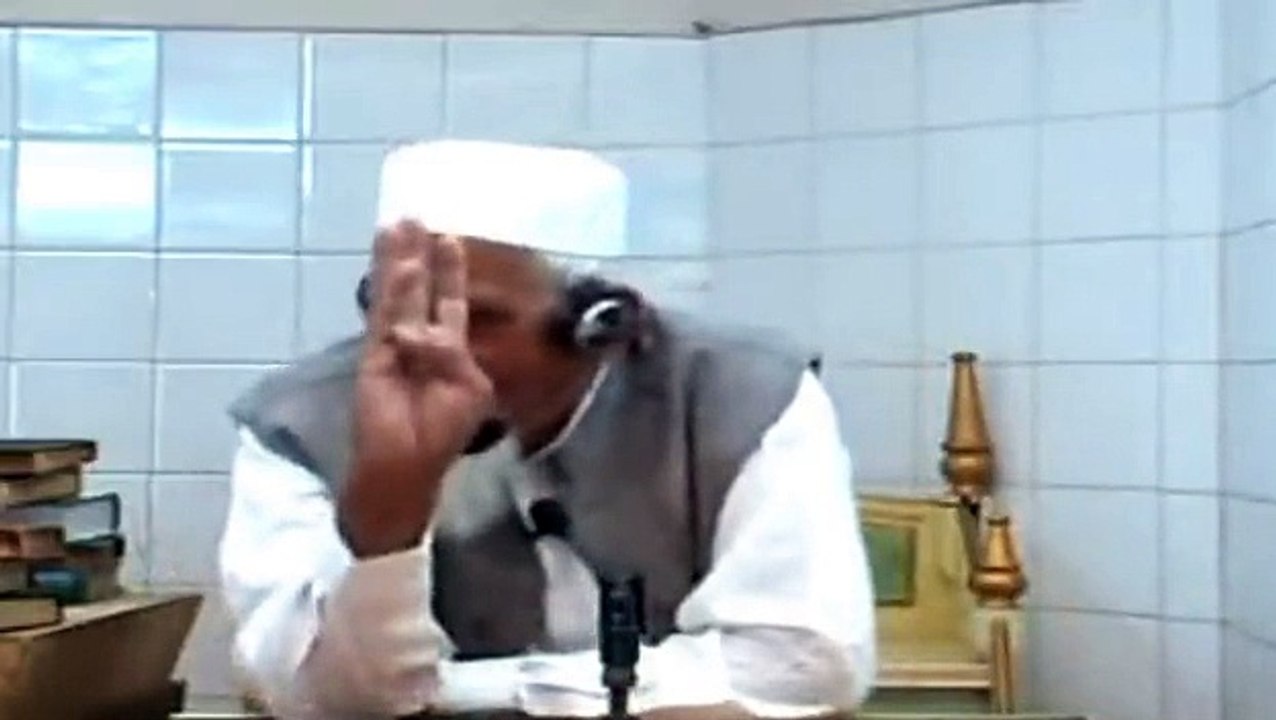 Safar mein jab 4 farz ko 2 karne ka hukam hai t...