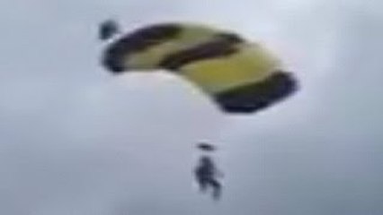 Santa Claus Base Jump Fails - is okay