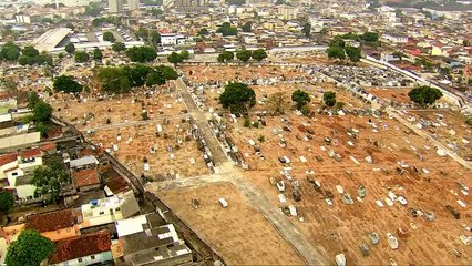 Pé na Cova: se fosse normal, não era essa família