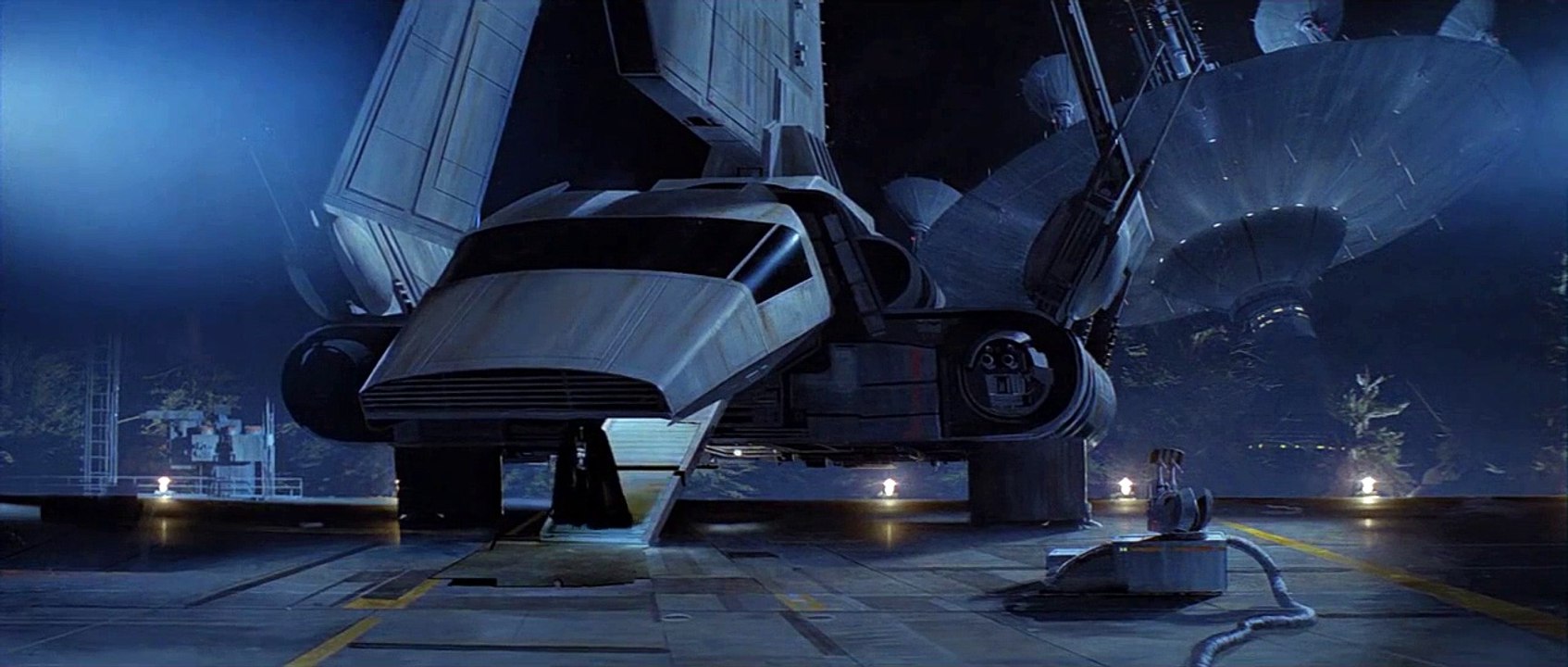 Luke Confronts Darth Vader - Star Wars Return of the Jedi