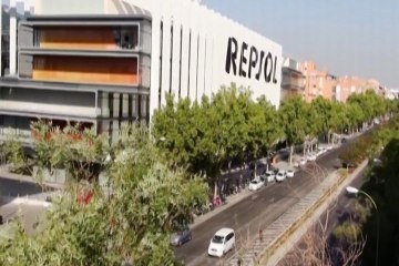 Repsol informa de las condiciones de su ERE
