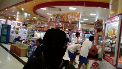 【奇行種】完全変質者のキチガイがお買いもの【自撮り棒】