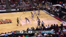 Jared Cunningham Throws Down the Reverse Jam!