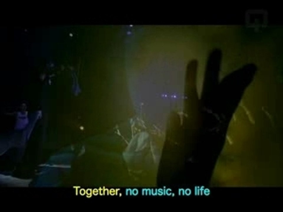 Dragon Ash ft.Uze-One -- Palmas Rock