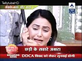 Akshara GIr Gayi Ghar Ki Chat Se Niche 21 December 2015 Yeh Rishta Kya Kehlata Ha