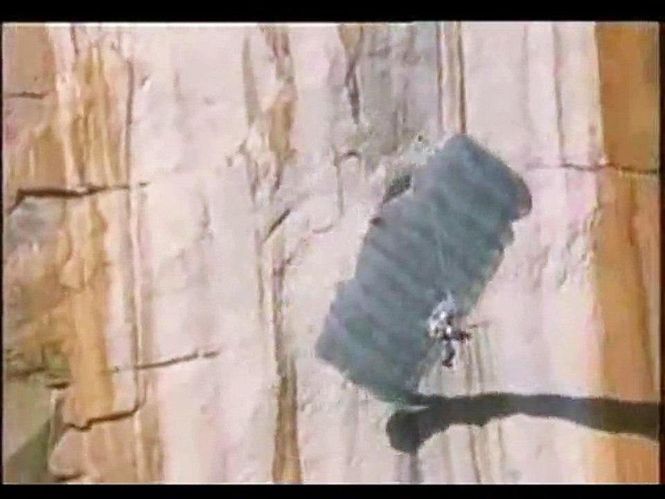^ Base Jumper Scrambles For His Life