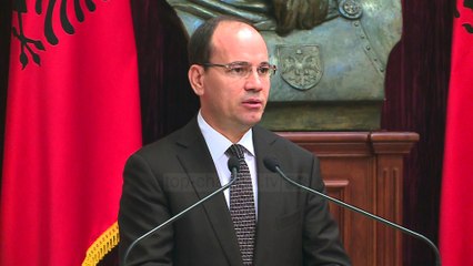 “Nderi i Kombit” për shoqatën “Labëria” - Top Channel Albania - News - Lajme