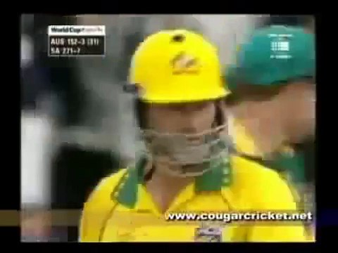 SteveWaugh tells Gibbs that he has just dropped the WC