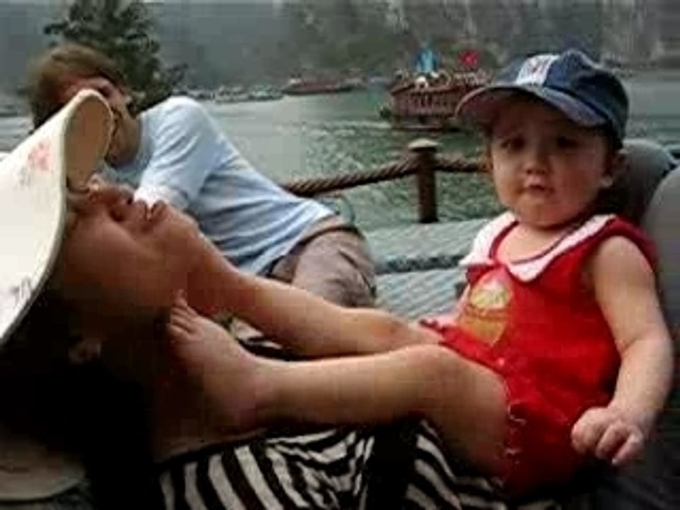 Jeux et bronzette a Halong
