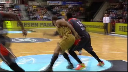 Play of the Game: Huff ends with a big slam!