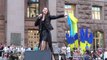 She sings about Ukraines Independence Day in Ukraine August 24, 2015