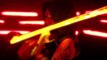 Une violoniste joue avec un sabre laser - Medley musique de Star Wars