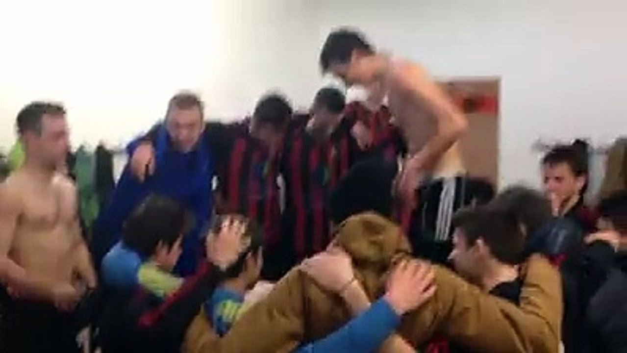 Chants de Victoire des U19