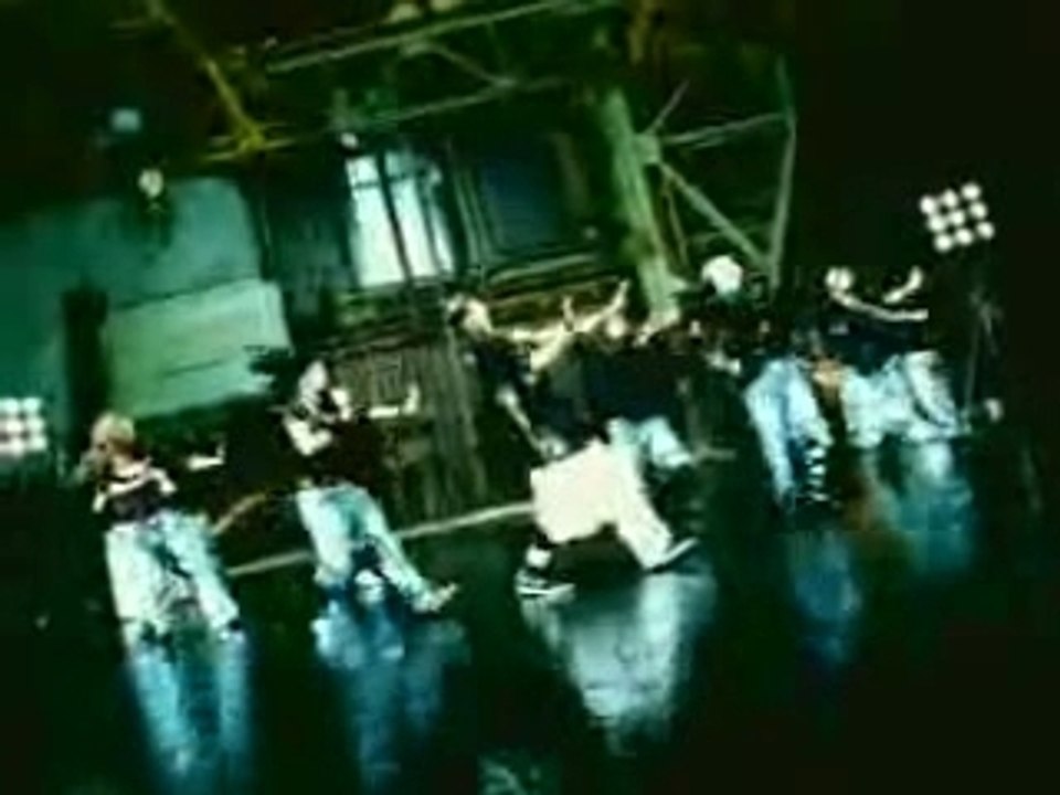 Clip_M.Pokora - Showbiz