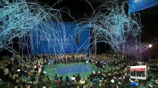 Rival parties show mixed reactions to Ahn Cheol-soo's decision to create new party