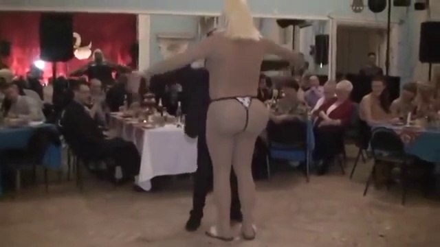 Так отдыхать могут только в России ! Свадьба !