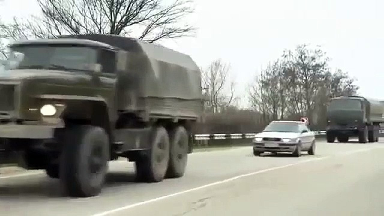 MORE Russian TROOPS arrive in UKRAINE