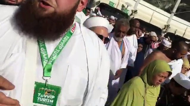 TAYYİP TURİZM UMRE TAVAFI MÜKEMMEL DUA