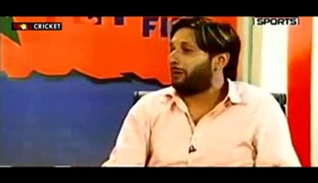 Shahid Afridi Teling Very Funny Story Of Inzimam ul Haq .You willl Not Stop Laug
