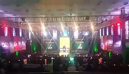 Peshawar Zalmi trades the first pick with Islamabad United and pick Shahid Afridi as their team Captain