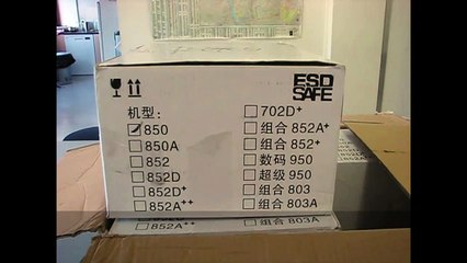 Les Douanes saisissent 81.600 timbres contrefaits à Lyon