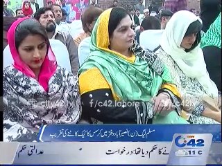 Christmas cake cutting ceremony