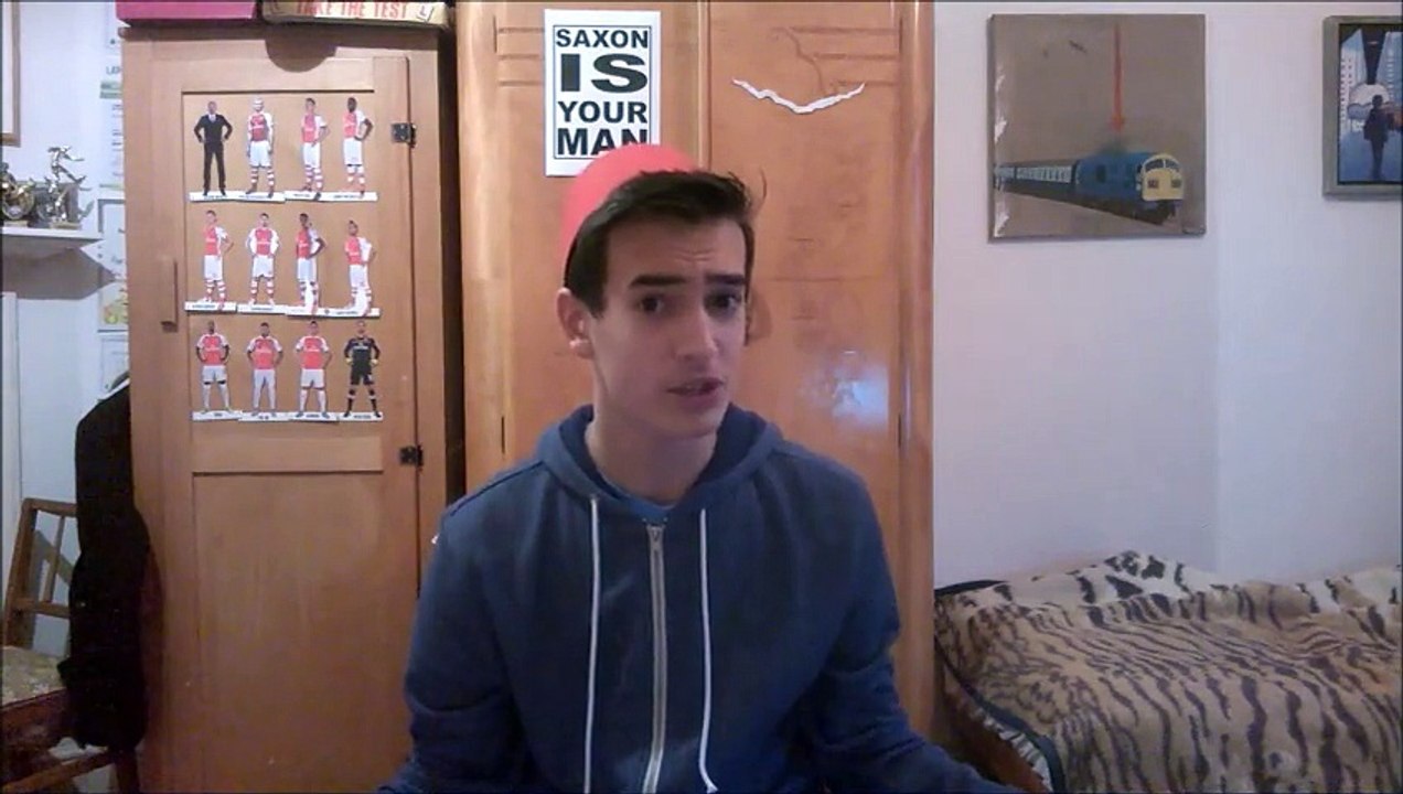 Russell T Davies' vs Steven Moffat's Christmas Specials