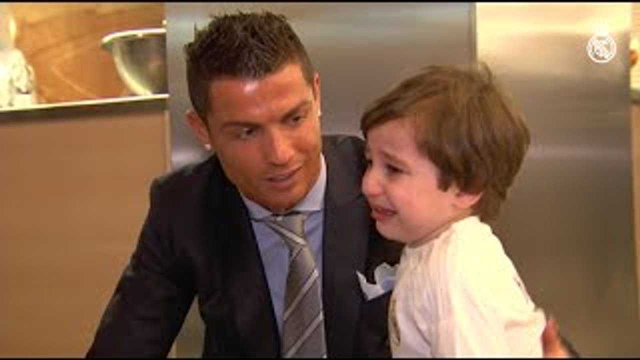 Cristiano Ronaldo Meets Haidar - The Boy Who Lost Both Parents 2015 [FULL VIDEO]