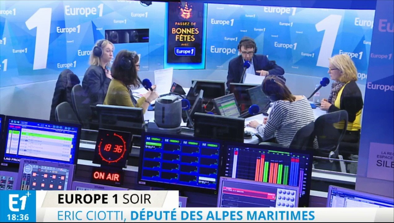 L'abandon de la déchéance de nationalité serait une "faute lourde" pour Eric Ciotti