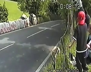 🚴‍♂️ Shocking Bike Crashes Caught on Camera