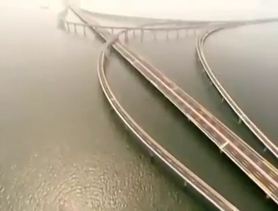 Oceania bridge in china