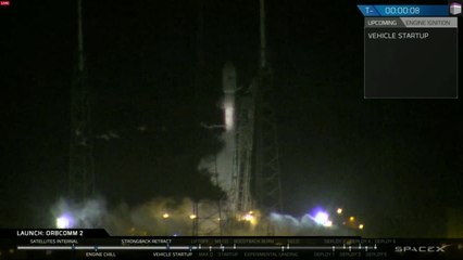 SpaceX Rocket Returns to Earth from Space with Upright Landing