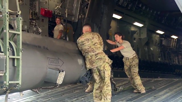 AH64 Apache Attack Helicopter Gun Camera Taliban Kill in Afghanistan