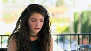 ‘Mockingjay – Part 1’ Set Interviews Lorde