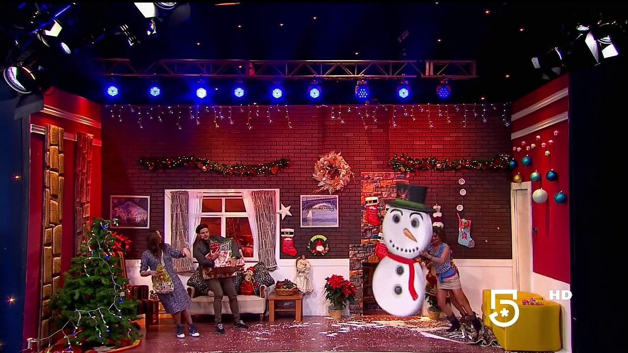 SKETCH DE NAVIDAD EN EL PROGRAMA Me Muero de Risa ( TELEVISA ) 2014