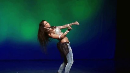 مش صافيناز .رقص شرقي مصري .Hot Belly Dance - Shaabi