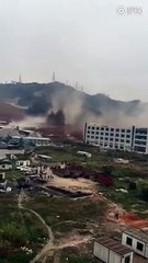انهيار أرضي في منطقة صناعية جنوب ‫‏الصين