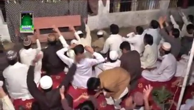Meray Nabi Lajpaal Diyyan Kia Battan Nain - Muhammad Umair zubair Qadri - New Mefil e Naat [2015]