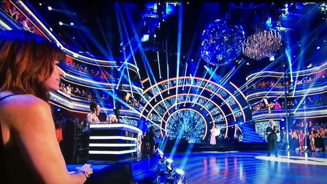 Rumer Willis and Val Chmerkovskiy Foxtrot Week 10 The Finals