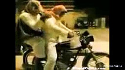 Gagal, Video Lucu Motor Jatuh Bikin Ngilu