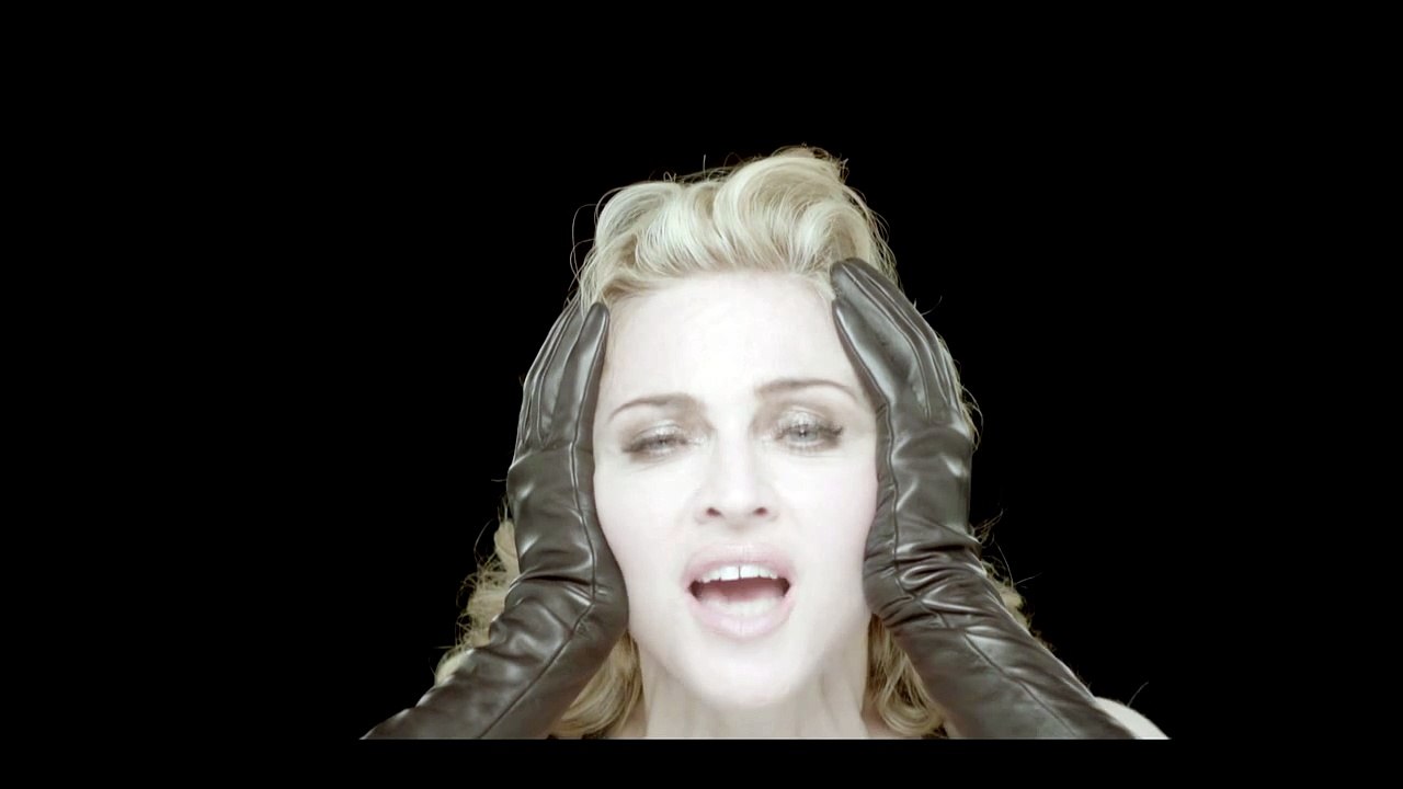 Madonna "Nobody Knows Me" - Outtake 7 MDNA TOUR VIDEO